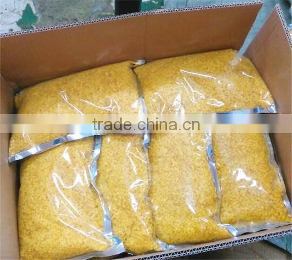 yellow bulk beeswax pellets