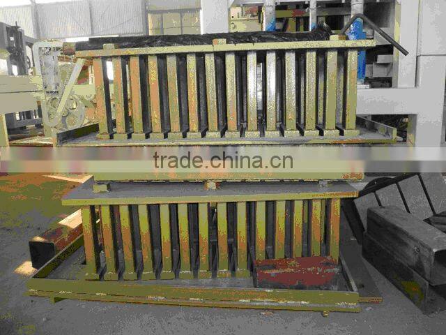 QT8-15 concrete block making machine