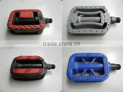 2013 new popular colour plastic racing pedals / road bicycle pedals / city bike pedal for sale