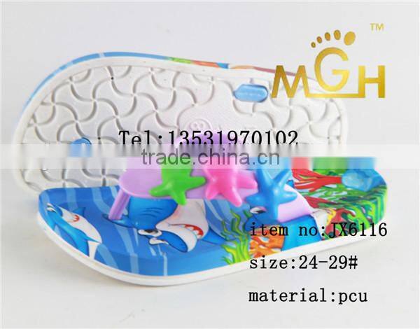 2015 new design pcu beach slipper