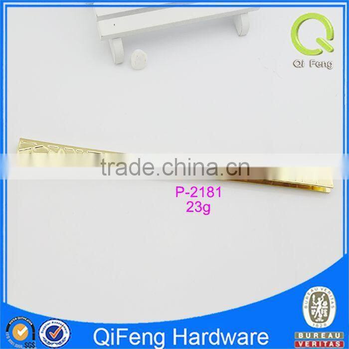 P-2181 Beautiful gold high quality ornament for bags