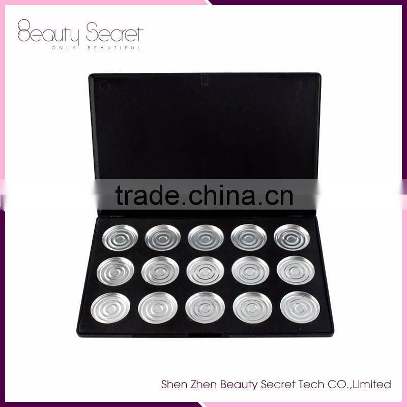 hot sale empty plastic compact eyeshadow palette case for cosmetic empty packaging