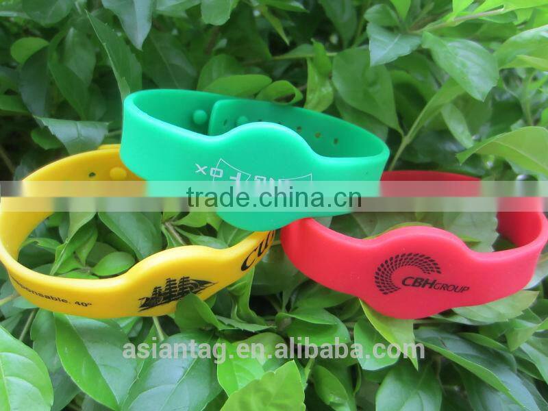 waterproof durable rfid wristband tag
