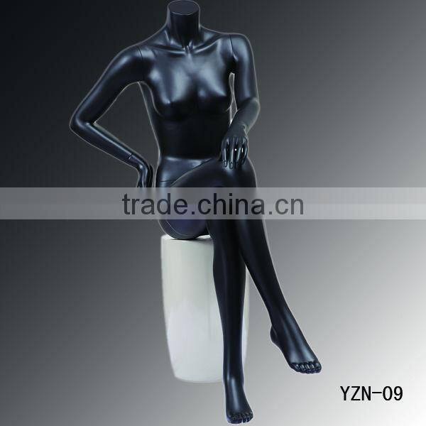 Fashion fiberglass headless lying down sexy woman mannequin