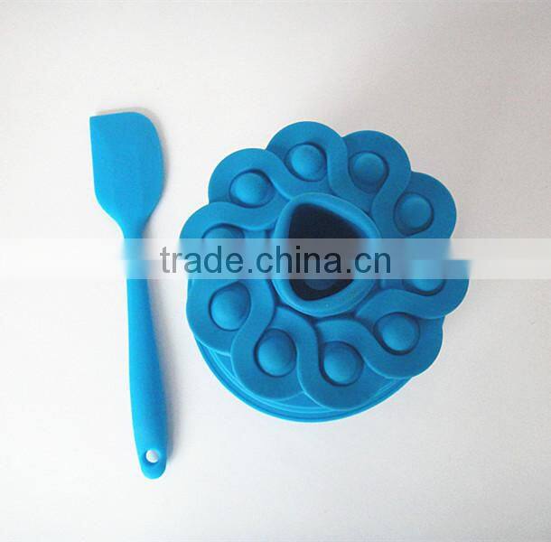 New design flower shaped silicone baking chiffon cake mould