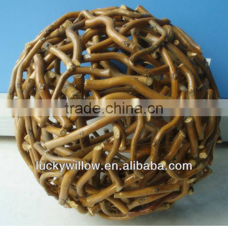 large decorative balls made by crooked willow for garden decoration