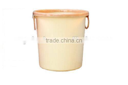 bathroom plastic trash can