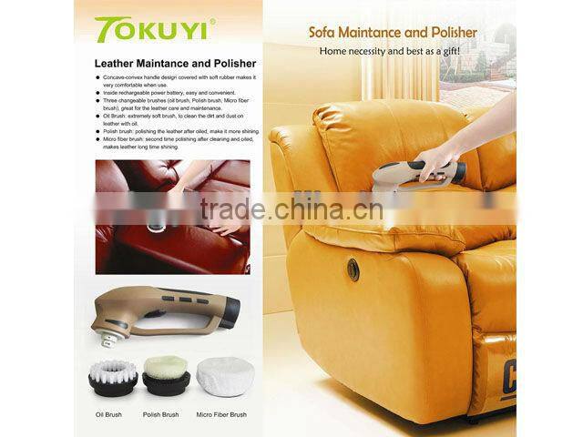 Rechargeable electric shoe clean and polish set