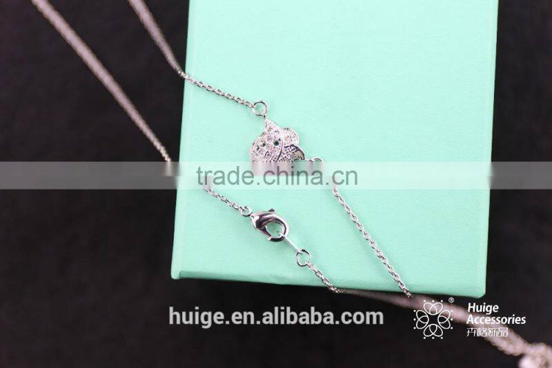 2015 New fashion rhodium plated necklace with a rose shape pendant