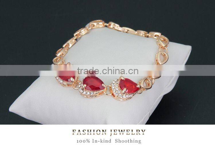 Dubai Golden Crystal Jewelry Sets Wholesale Gift Items From Zhejiang Fashion Jewelry Market