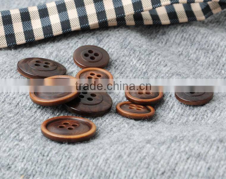 Dye Khaki 4 Holes 32L 24L Natural Corozo Nut Men's Suit Button