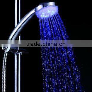 Romantic 3 LED RGB Color LightWater Temperature sensor Detectable Shower Head