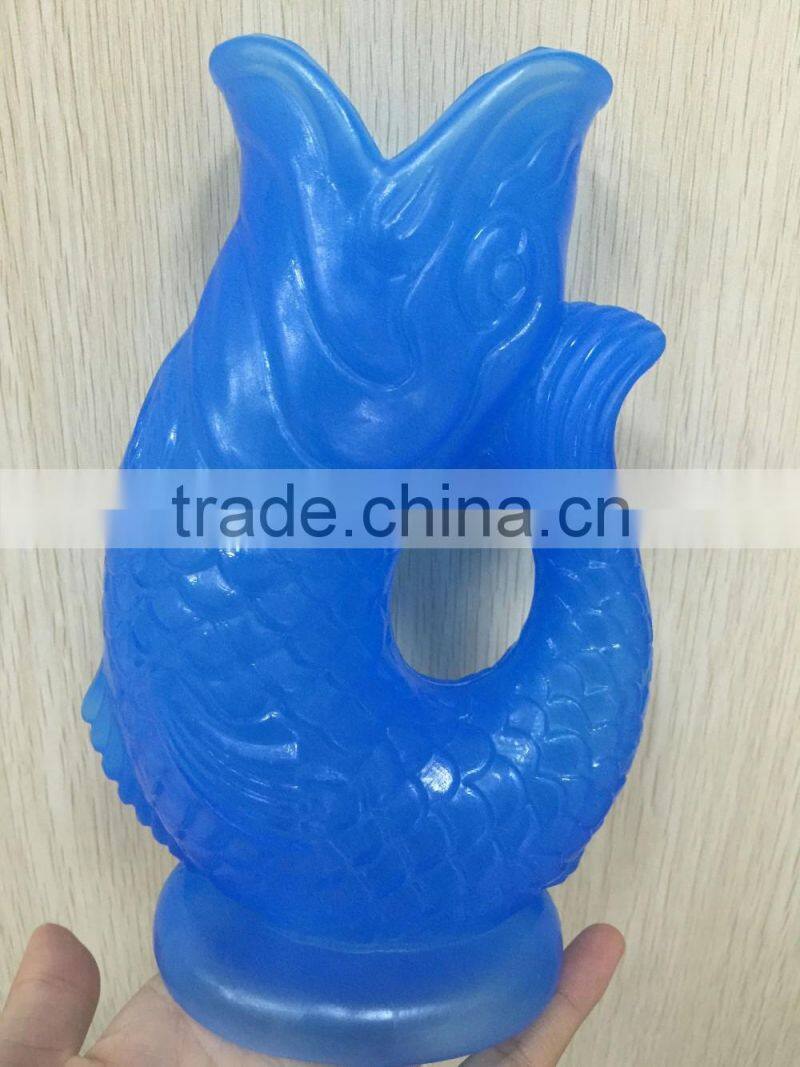 Wholesale OEM blow molding plastic fish flower vase,small vase