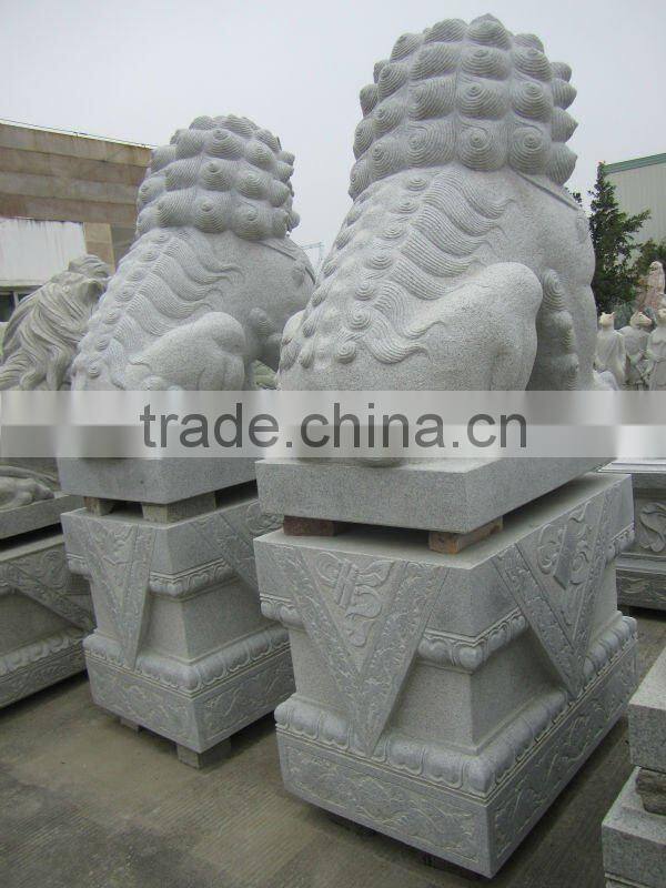 lion stone sculpture