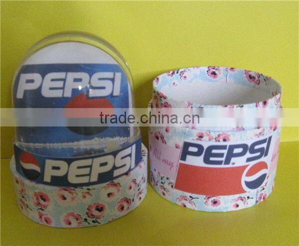 Plastic snow globes with photo insert