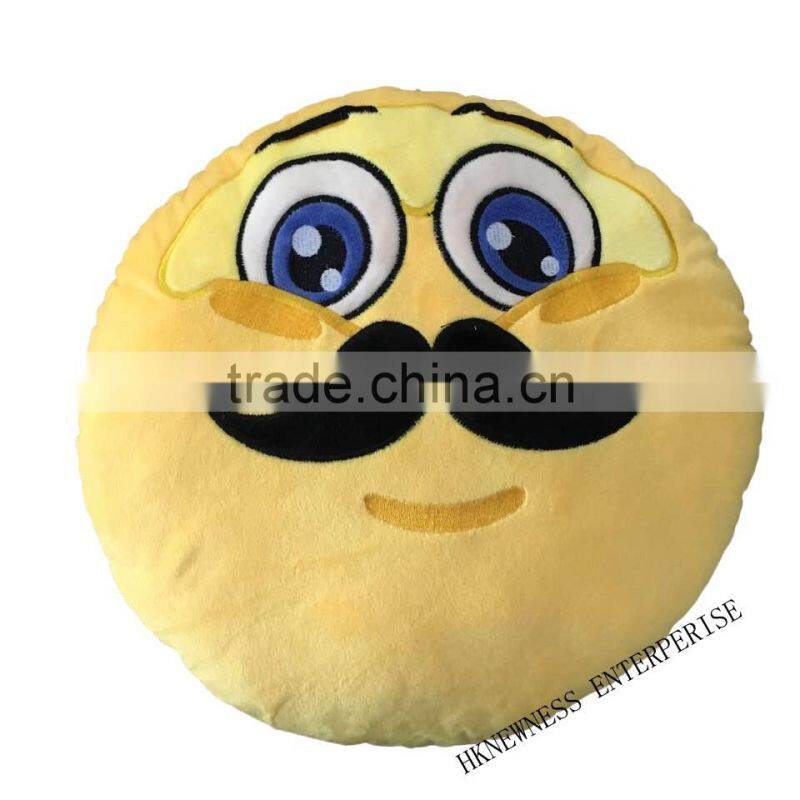 Cheap Wholesale Custom sew plush whatsapp embroidered emoji pillow
