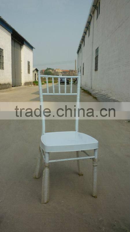 FD-961 White Chair/Comfortable & beautiful Steel Wedding Chivari Chair