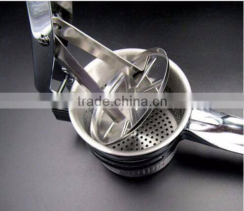 cy281 Practical Manual Press Mashed 430 Stainless Steel Potato Masher Ricer Puree Vegetable Fruit Juicer