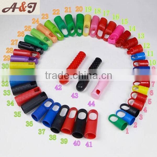 Pink black gray color paint wooden handle for plastic brush cleaning tool