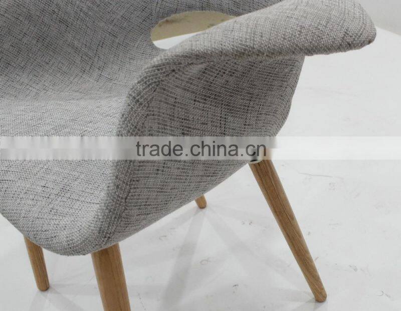 replica fiberlgass material wooden legs fabric blue color Organic Chair by Eero Saarinen