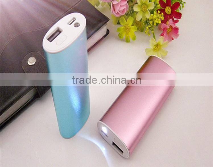 W001 shenzhen factory external battery charger alluminium alloy magnic wand power bank portable power bank 5200mah for iphone