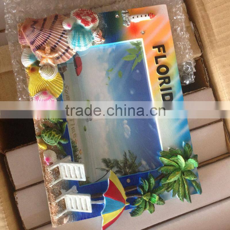 Customized parrot resin photo frame