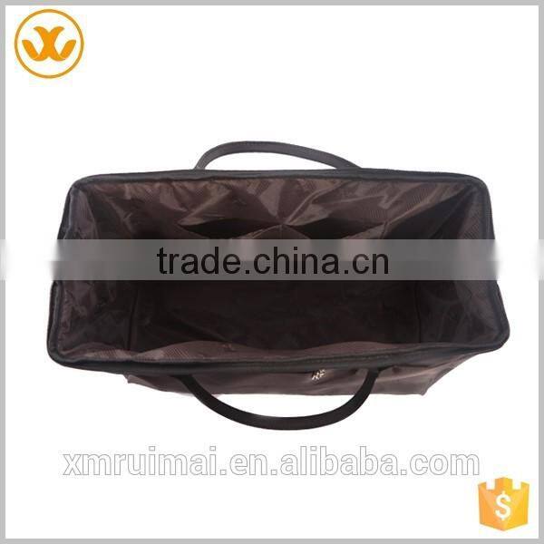 High quality wholesale sports handbag gym bag custom logo for women
