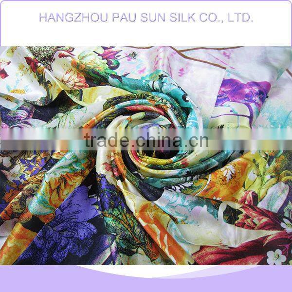 2015 New Arrivals luxury unique style pendant scarf