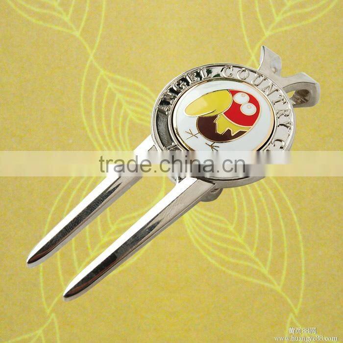 custom divot tool with golf ball marker