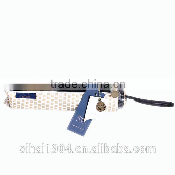 2016 high quality 3 folding gift umbrella for promotion