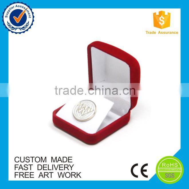 Custom logo red velvet pin box