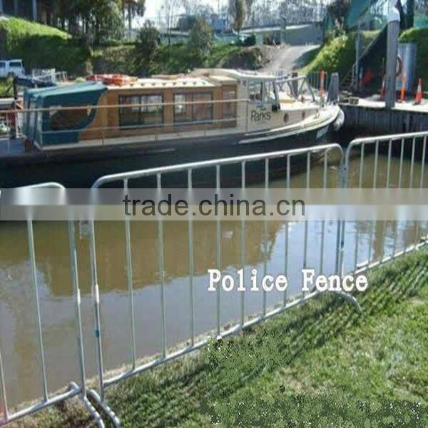 hot sale!new design galvanized parking barrier/parking block