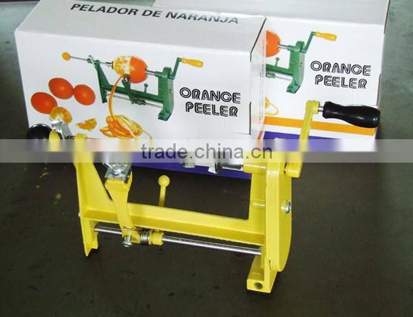 Manual orange peeler
