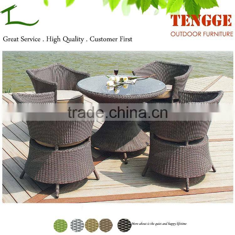 Outdoor furniture synthetic rattan dinning table and chairs
