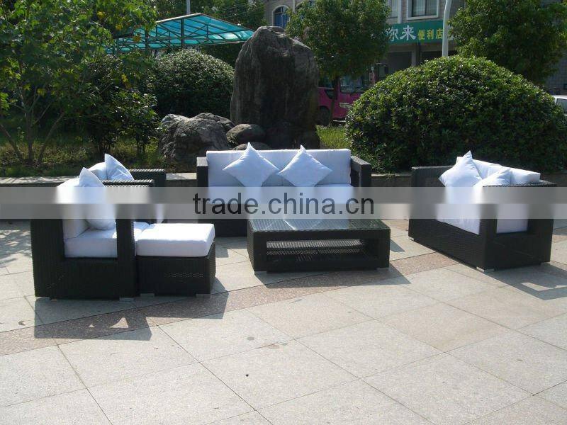 Fashionable patio wicker sofa set