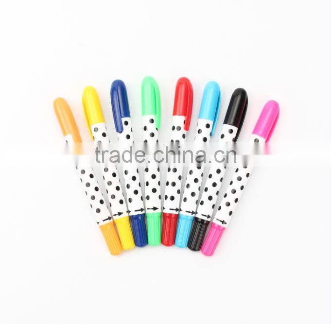 2016 Hot sale top quality best price cute twistable crayon