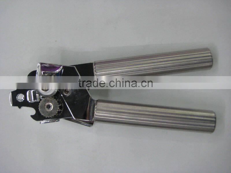 DELUXE STAINLESS STEEL SKIDPROOF HANDLE CAN OPENER