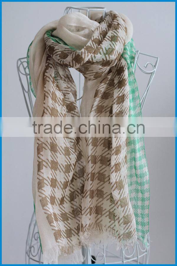 Japan hot selling spring fashion linen plaid scarf