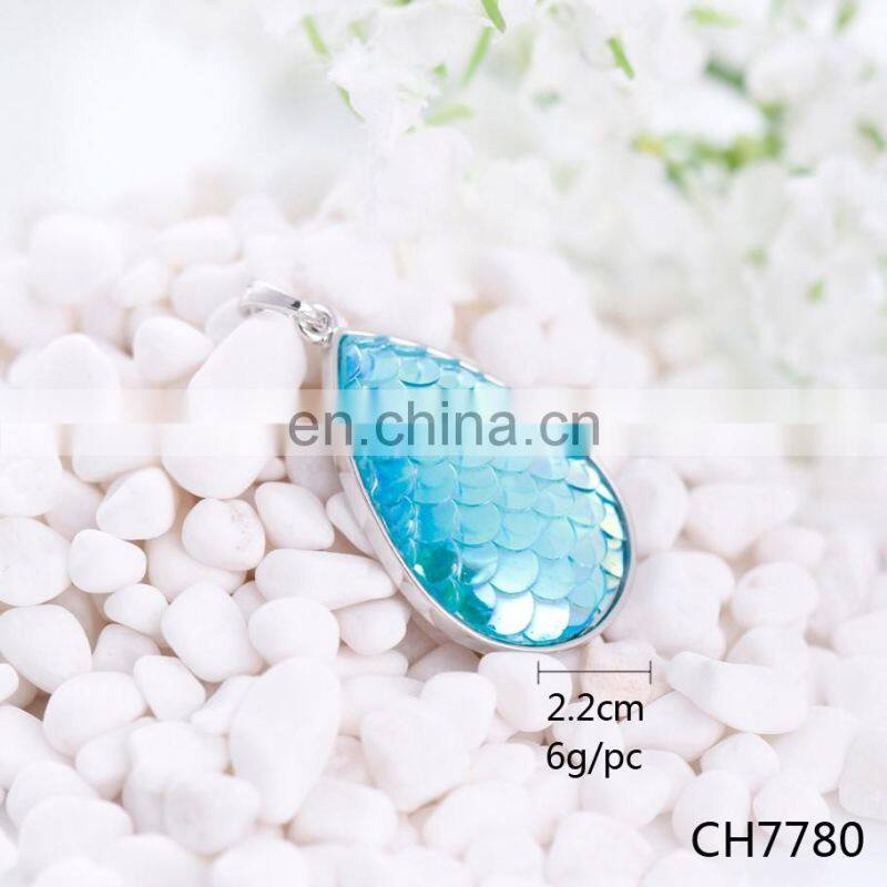Hot sale metal alloy oval shape mermaid scale tail charm pendant for bracelet making