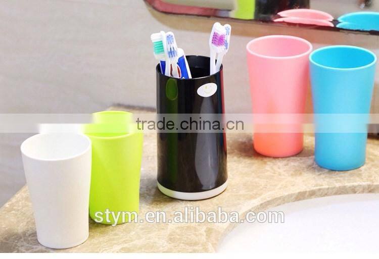 Bathroom sets tooth brush holder