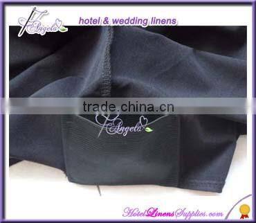 6' (183cm L) rectangle metallic spandex table covers in fuschia for 6' rectangle table decorations