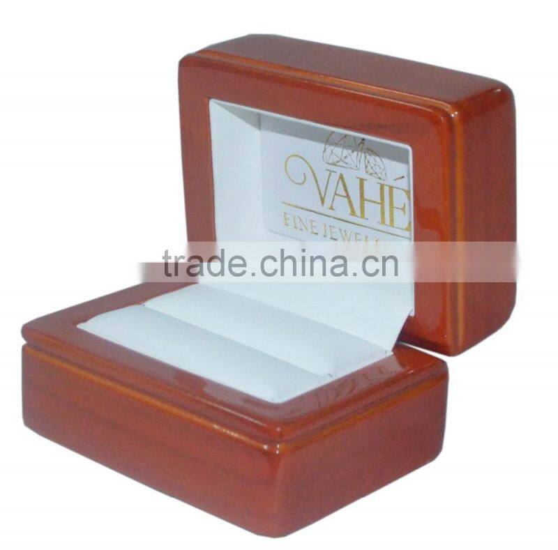 Good quality custom wooden ring jewelry box made in China