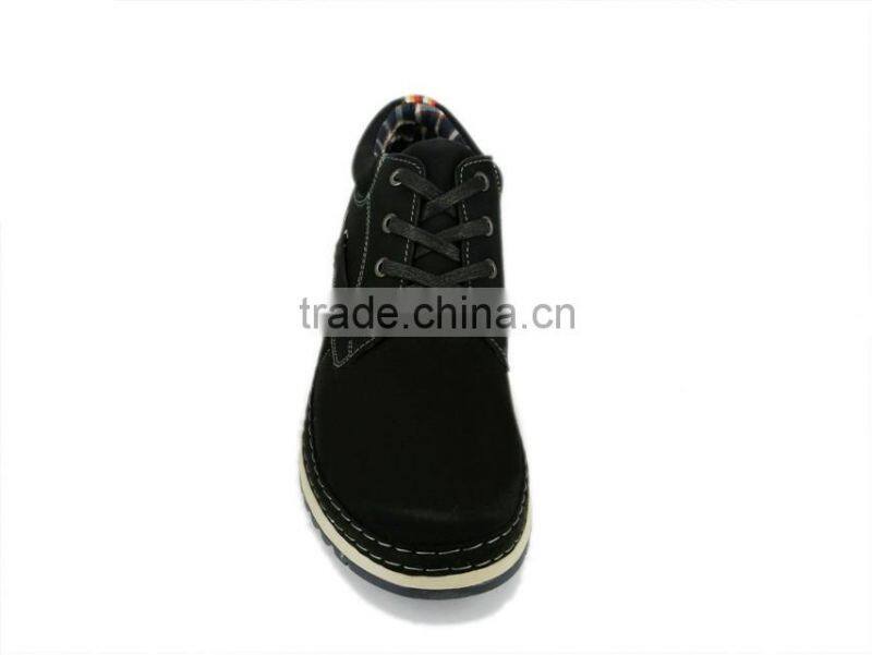 fashion new style men boots with action leather upper