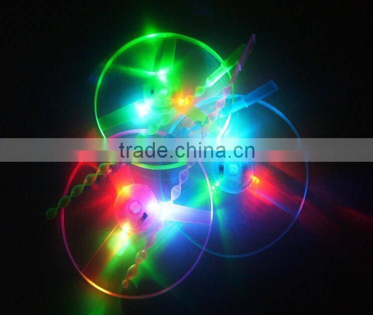 New design flashing UFO toy / LED Light Up Frisbee / flying ufo toy