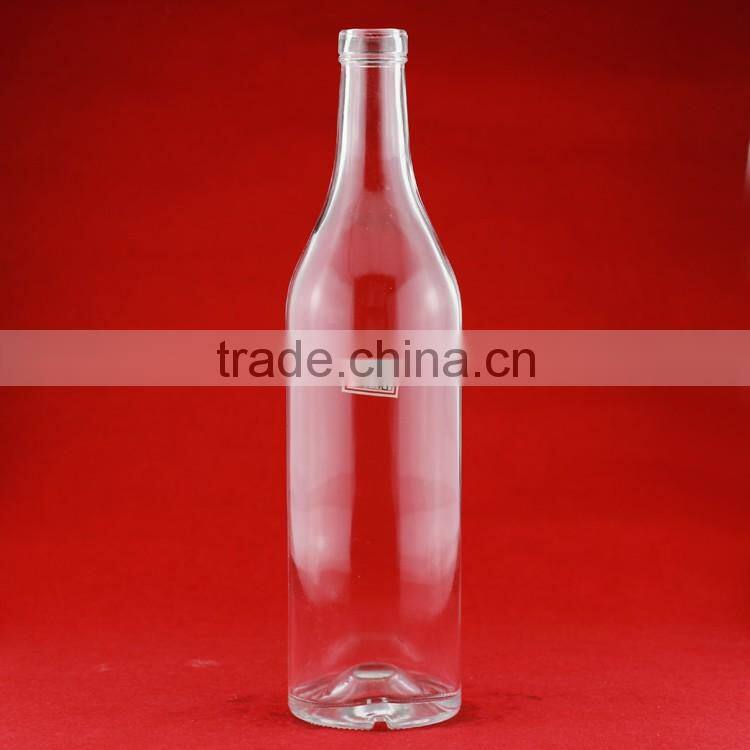 Wholesale printing glass bottles 700ml screw cap frosted bottles thin neck rum bottles