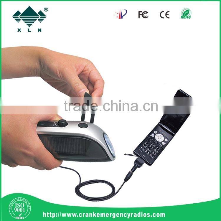 solar power rechargeable led flashlight with fm radio