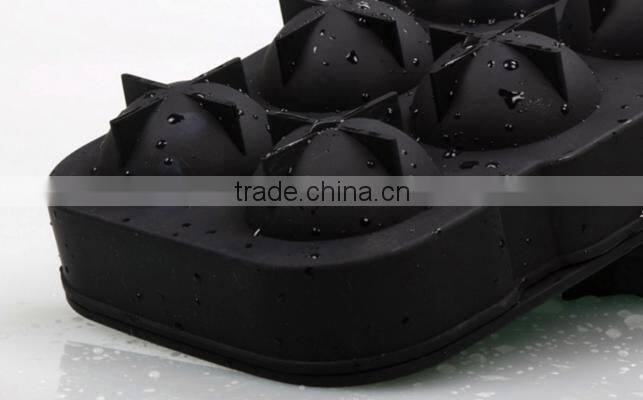 6 Holes Silicone Ice Ball Mold Silicone Ice Tray Ball Shape With Lid