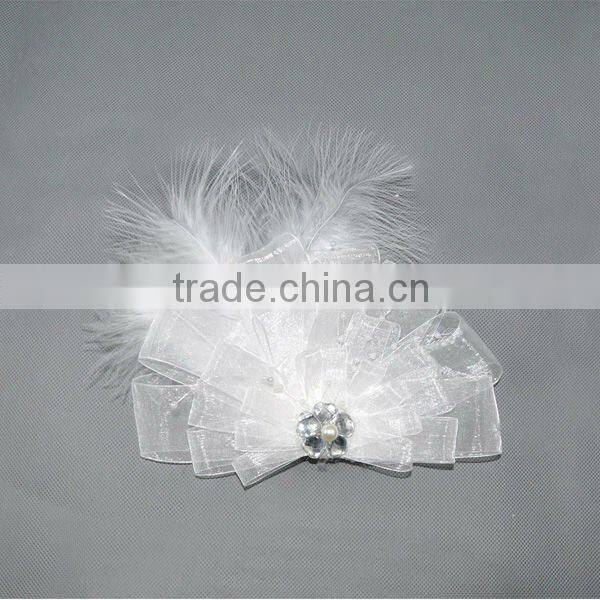 Beautiful white lace and feather for Wedding Headwear