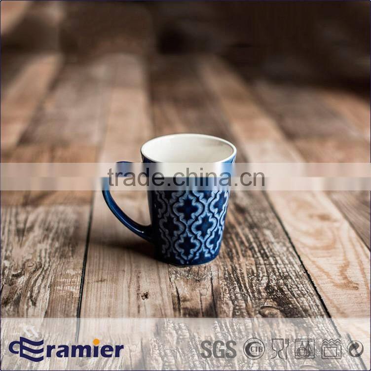 Ceramic stoneware 12oz v shape mug with handpainted grids design