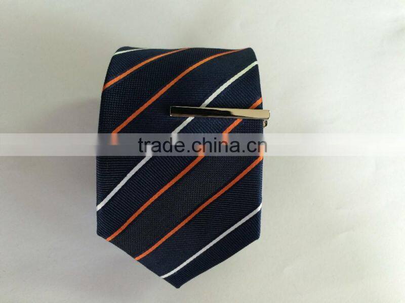Men's blue/white 100% silk tie with diagonal strip design